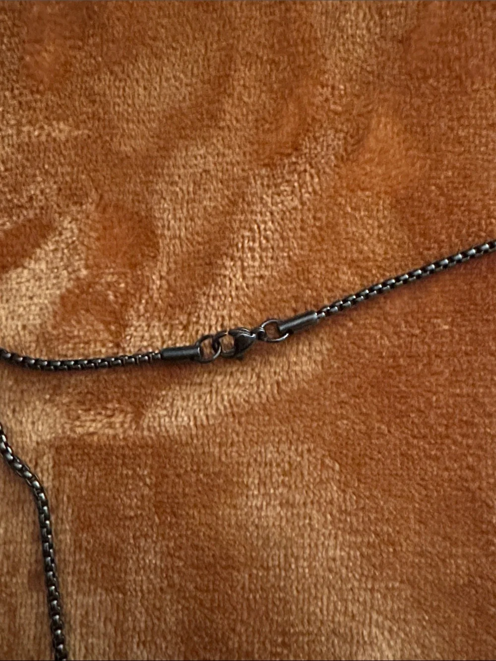 Black Twisted Chain Necklace